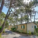 Awesome In With Heated Swimming Pool Feriehus *