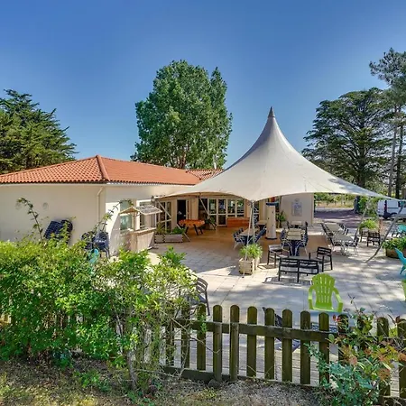 Cozy Home In La Faute-Sur-Mer Ferienhaus *