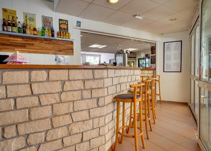 Cozy In 라포트 쉬르메르